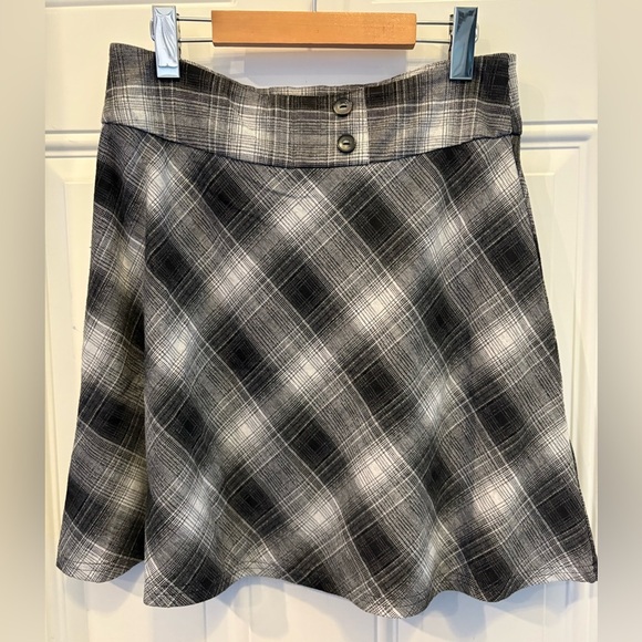 Plaid Black and Gray Women's Skirt - Picture 1 of 5